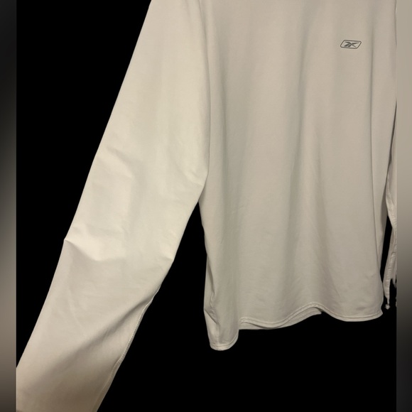 Men’s Reebok Long-Sleeve Play Dry T-Shirt - Picture 4 of 6